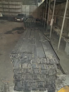 Профіль гнутий С-подібний 550х65х30х4 мм.