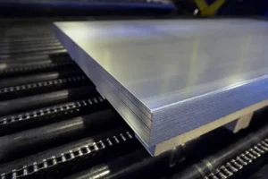 Лист нержавеющий 0,8х1500х3000 AISI 321 2В, 4N+PVC, BA+PVC