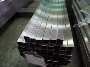 Труба профильная нержавеющая 60х60х2,0 мм AISI 304/04Х18Н9