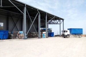Майданчик під виробництво та зберігання